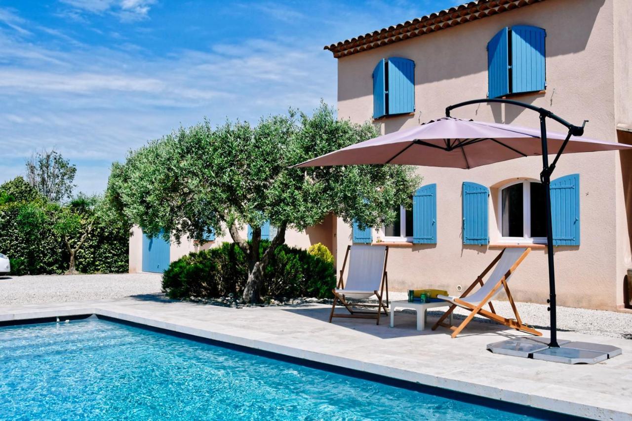 Villa Louanne Pertuis Bagian luar foto